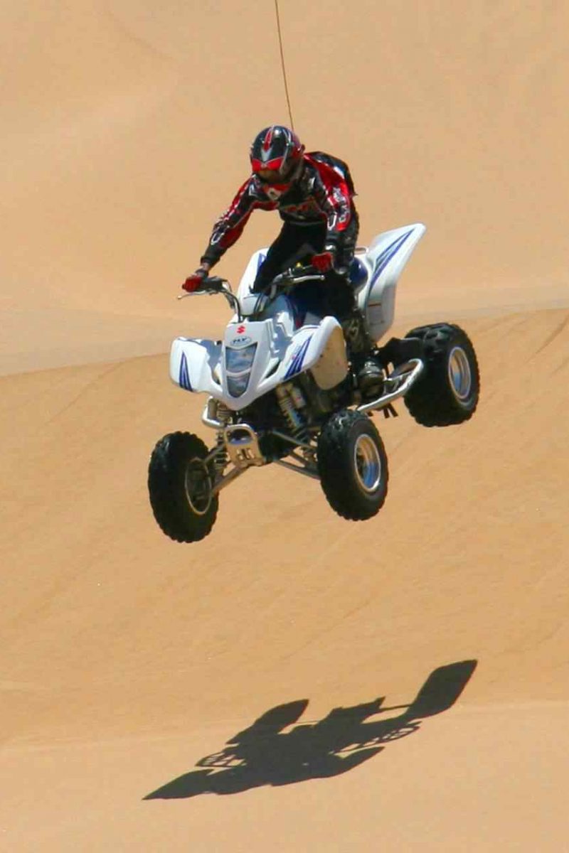 Thrilling Dune Bashing In The Desert Of Dubai