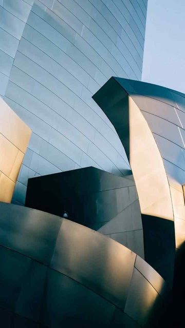 Top 29 World Famous Buildings to Inspire You 2024